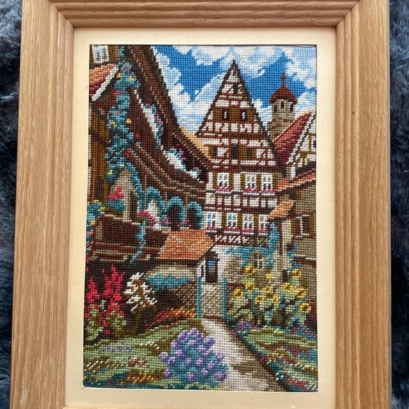 Framed Cross-Stitch Art with Wooden Frame - Picture 3 of 16